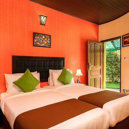 Fun Retreat Resort, Hotel And Ayurveda Spa 阿鲁沙 外观 照片