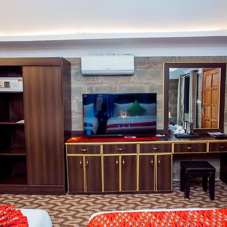 Fun Retreat Resort, Hotel And Ayurveda Spa 阿鲁沙 外观 照片