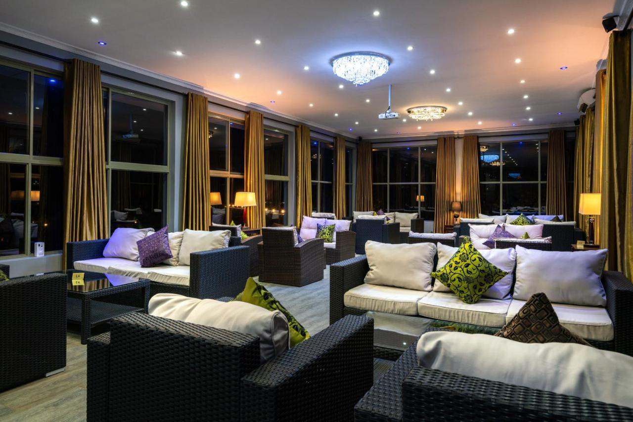 Fun Retreat Resort, Hotel And Ayurveda Spa 阿鲁沙 外观 照片