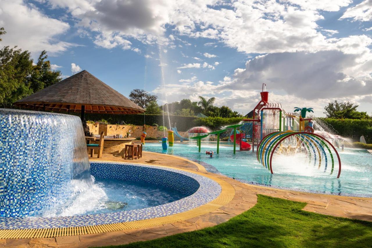 Fun Retreat Resort, Hotel And Ayurveda Spa 阿鲁沙 外观 照片